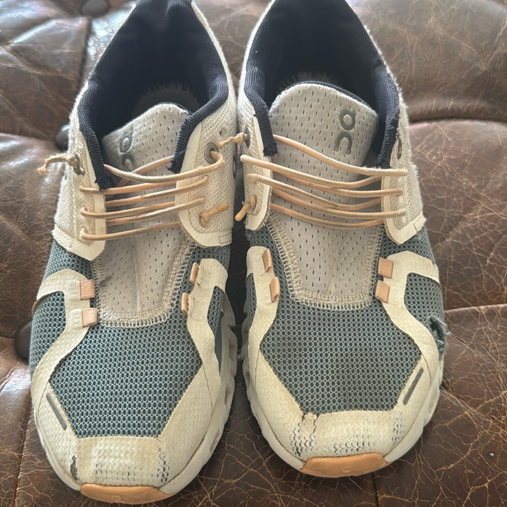 On Cloud Running Shoes